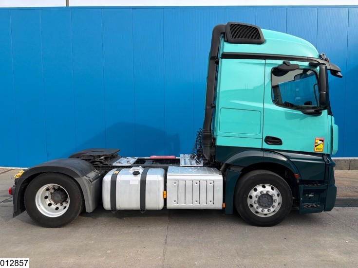 Mercedes Actros 1848