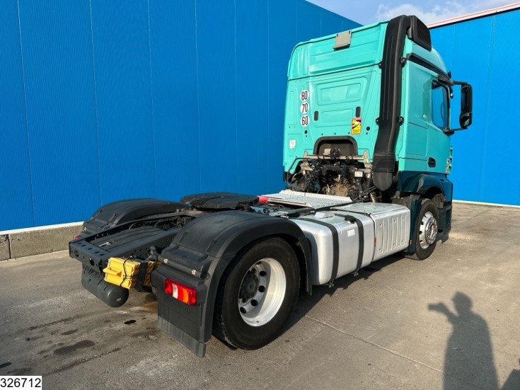 Mercedes Actros 1848