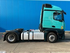 Mercedes Actros 1848