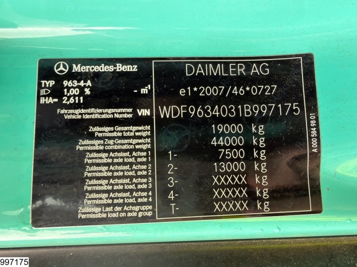 Mercedes Actros 1848