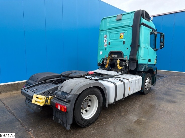 Mercedes Actros 1848