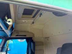 Mercedes Actros 1848