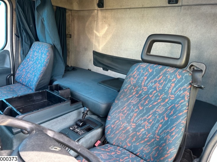 Renault Premium 250