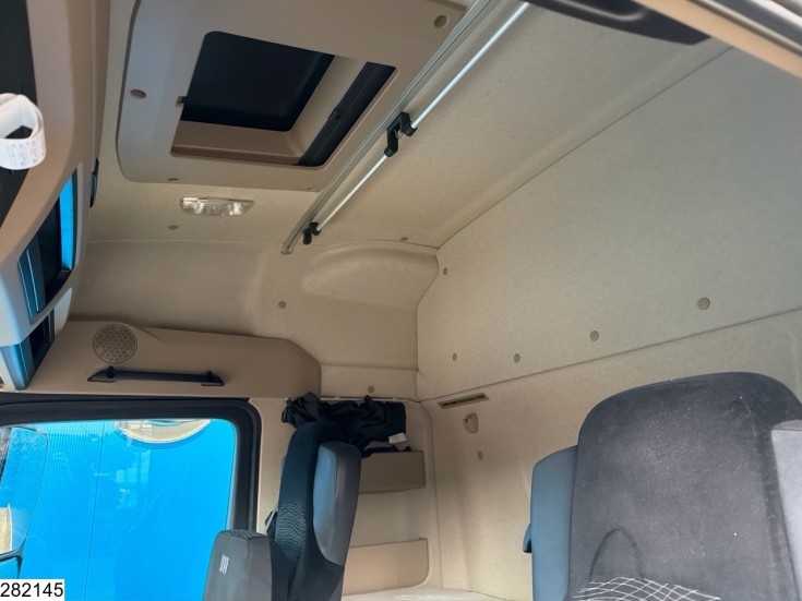 Mercedes Actros 1848