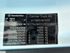 Mercedes Actros 1845