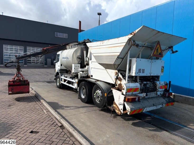 Mercedes Atego 2533