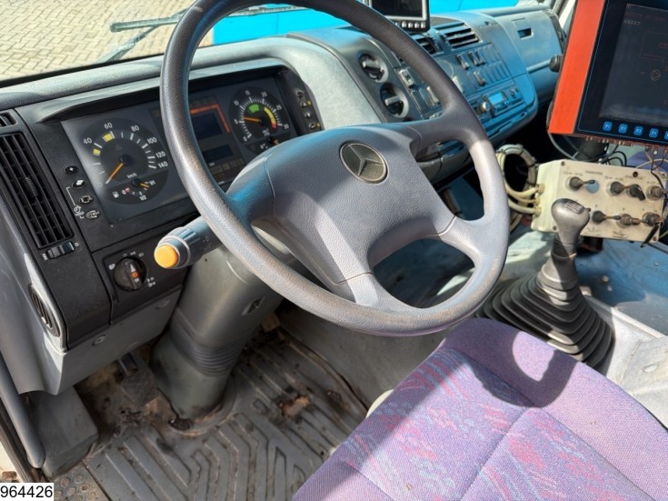 Mercedes Atego 2533