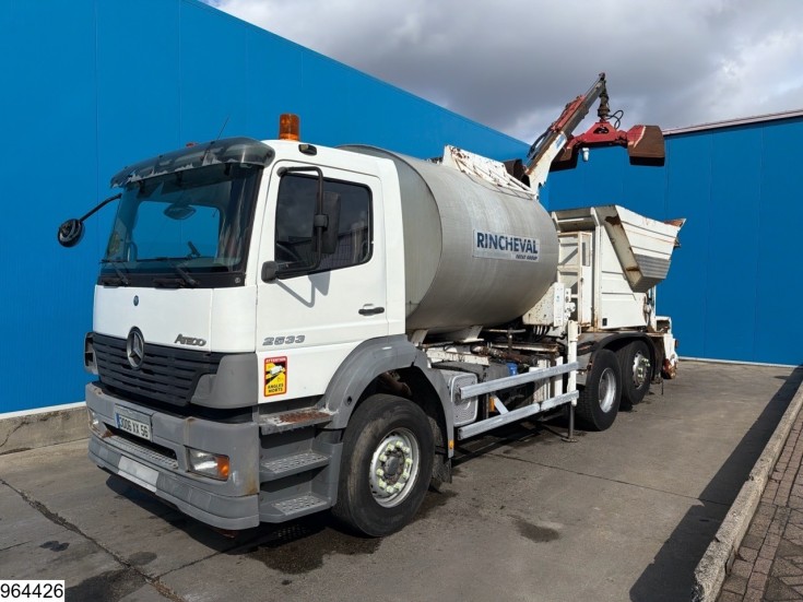 Mercedes Atego 2533