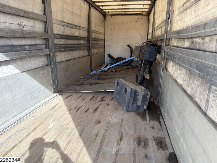 Carrosserie Dejean Gesloten laadbak