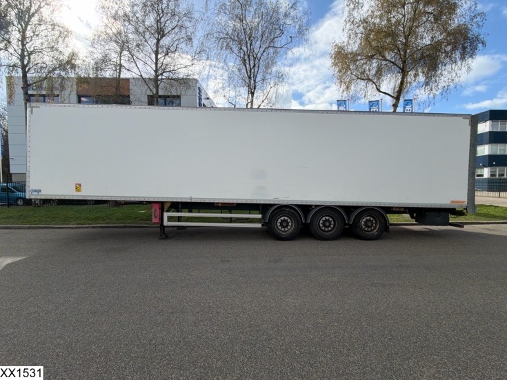 Fruehauf gesloten bak