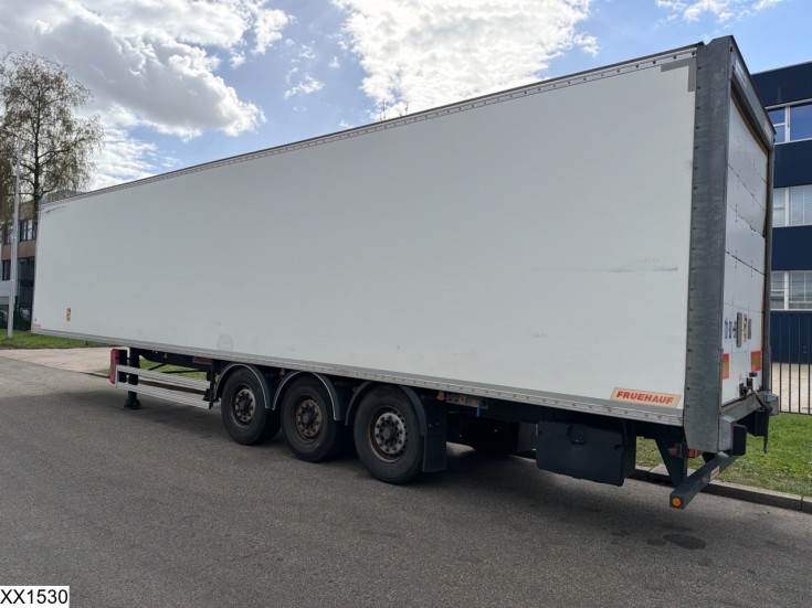 Fruehauf gesloten bak