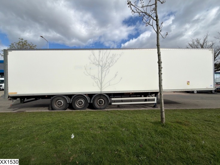 Fruehauf gesloten bak