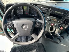 Mercedes Actros 1848