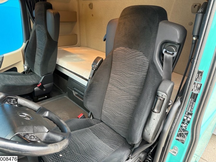 Mercedes Actros 1848