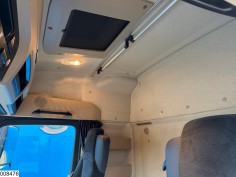 Mercedes Actros 1848