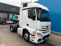 Mercedes Actros 1843
