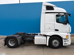 Mercedes Actros 1843