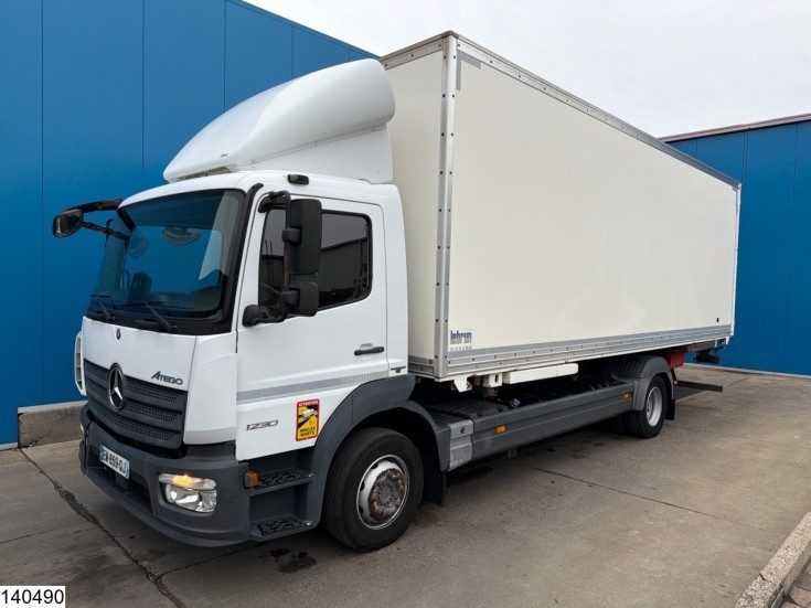 Mercedes Atego 1230