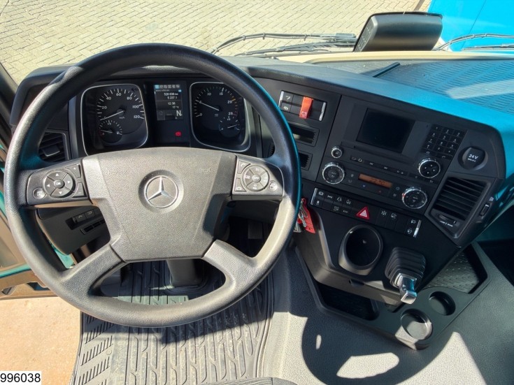 Mercedes Actros 1848