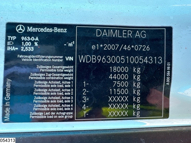 Mercedes Actros 1843