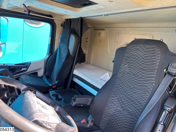 Mercedes Actros 1843