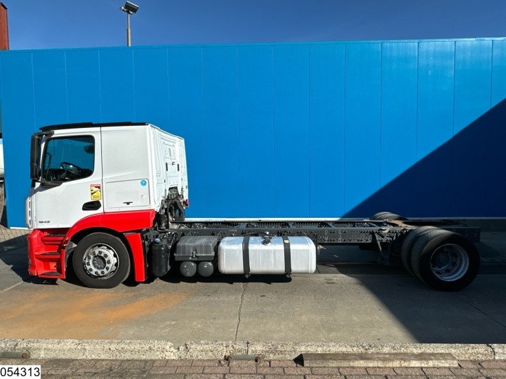 Mercedes Actros 1843