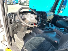 Mercedes Actros 1843