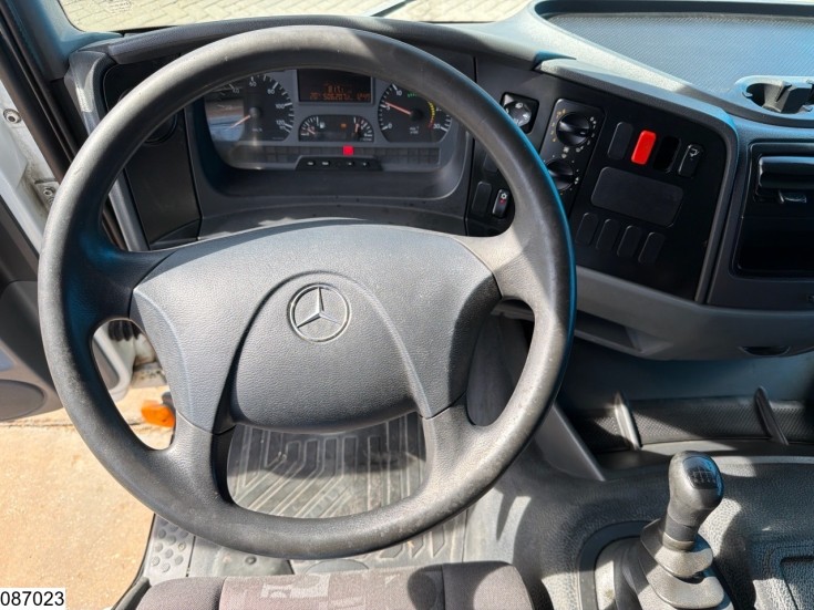 Mercedes Atego