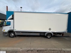Mercedes Atego 1218