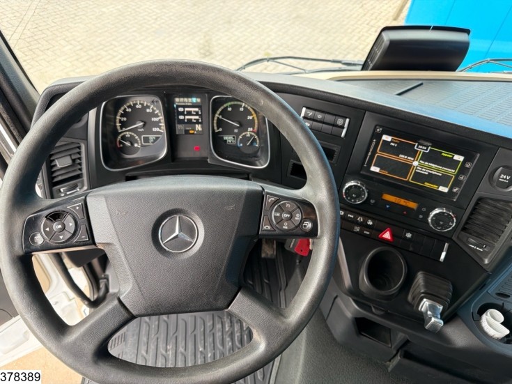 Mercedes Actros 1848