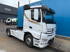 Mercedes Actros 1848