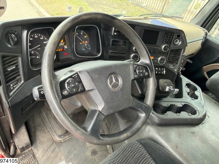 Mercedes Actros 1843