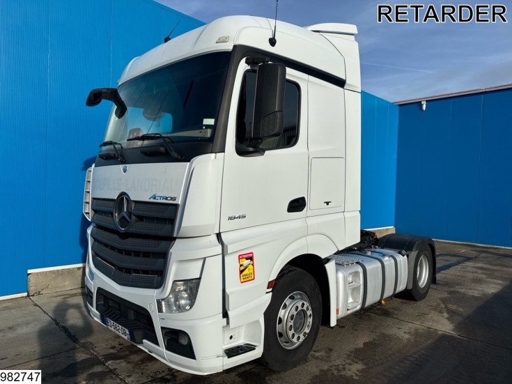 Mercedes Actros 1845