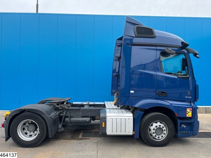Mercedes Actros 1845