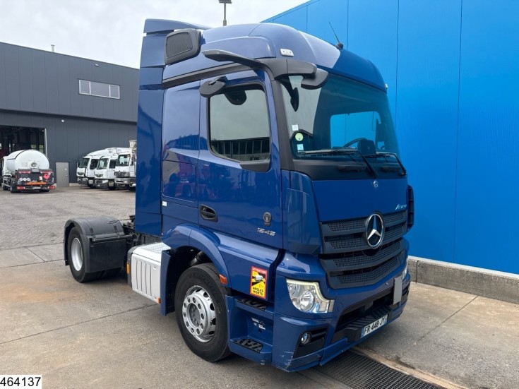 Mercedes Actros 1845