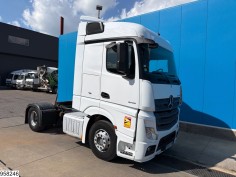 Mercedes Actros 1845