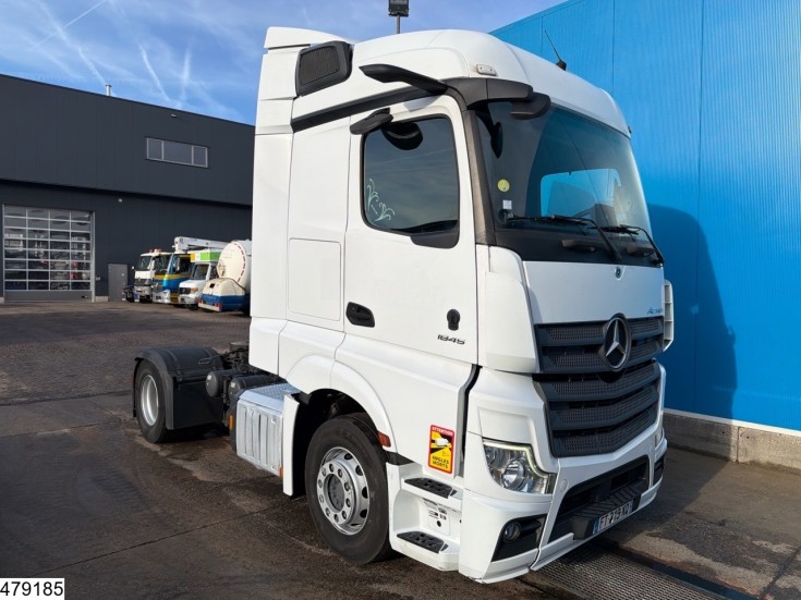 Mercedes Actros 1845