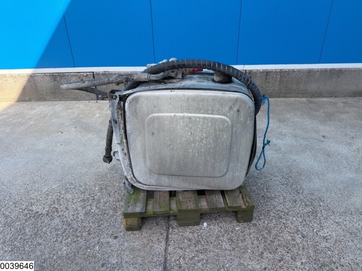 Hyva Tank, pump, hoses, control valve