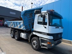 Mercedes Actros 3348