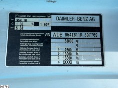 Mercedes Actros 3348