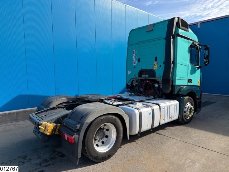 Mercedes Actros 1848