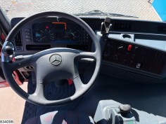 Mercedes Actros 3348