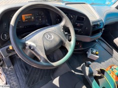 Mercedes Actros 3236