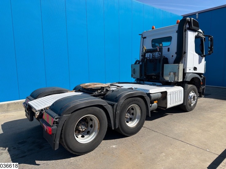 Mercedes Arocs 2642