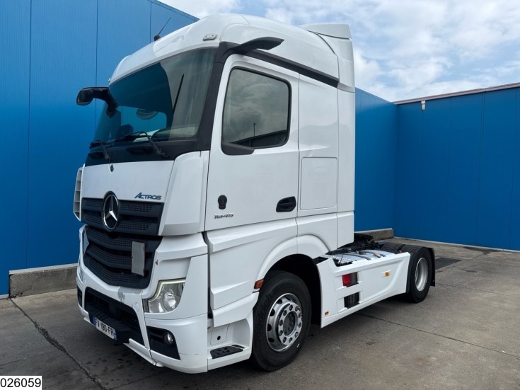 Mercedes Actros 1845