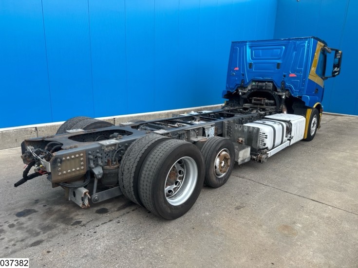 Mercedes Actros 2443