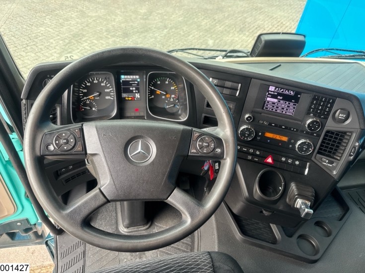 Mercedes Actros 1848