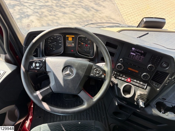 Mercedes Actros 2548