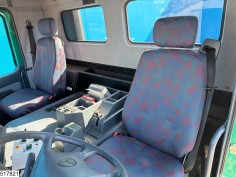 Mercedes Actros 2048