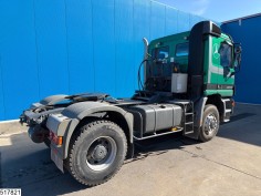 Mercedes Actros 2048